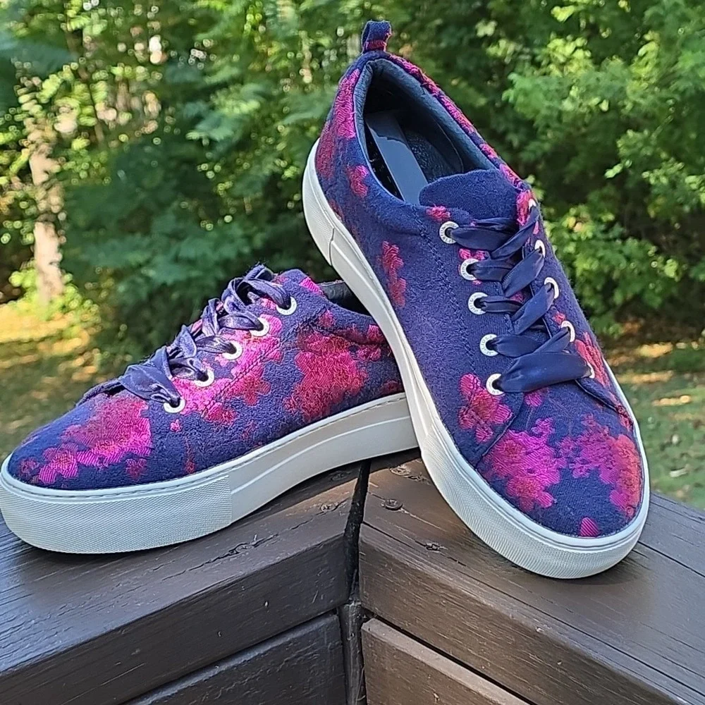 J/Slides Assure Platform Sneaker- Size 9 Floral Skate Y2K 90's‎ Style